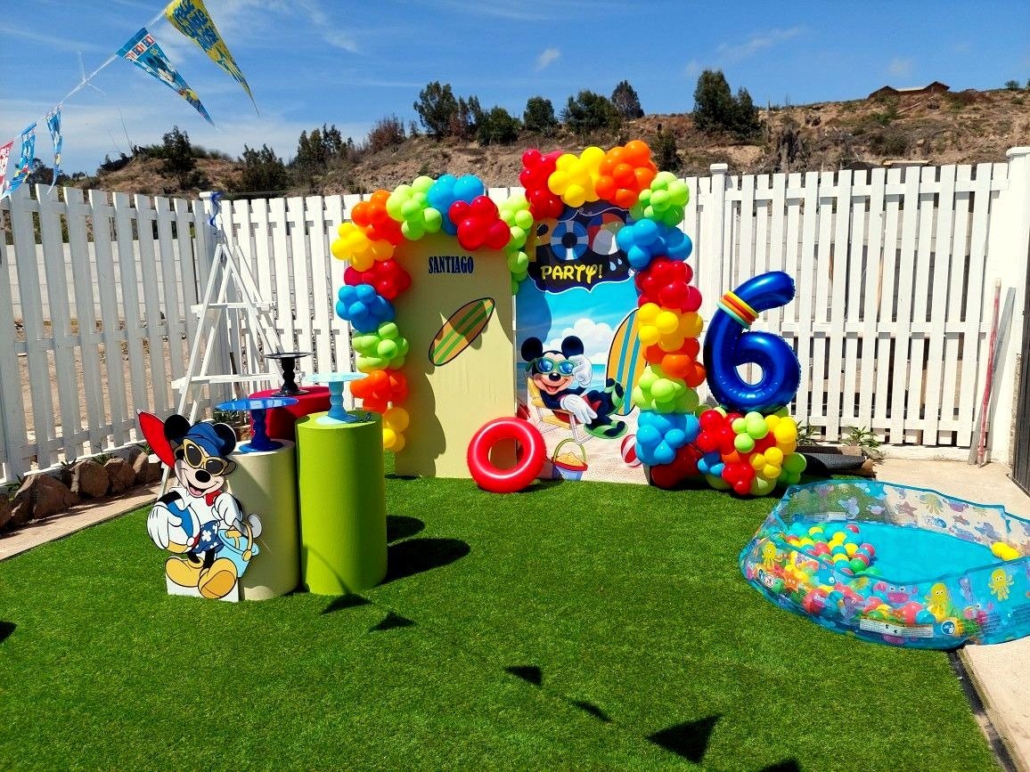 Colorful Kids’ Pool Party Birthday Decoration